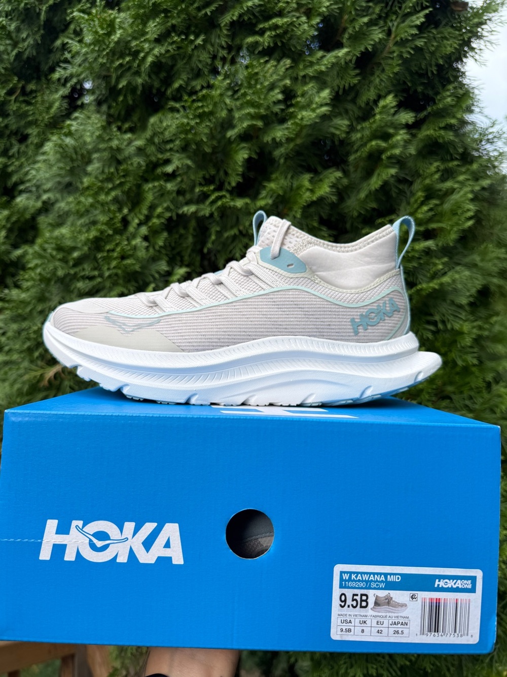 Women’s Hoka Kawana Mid 9.5